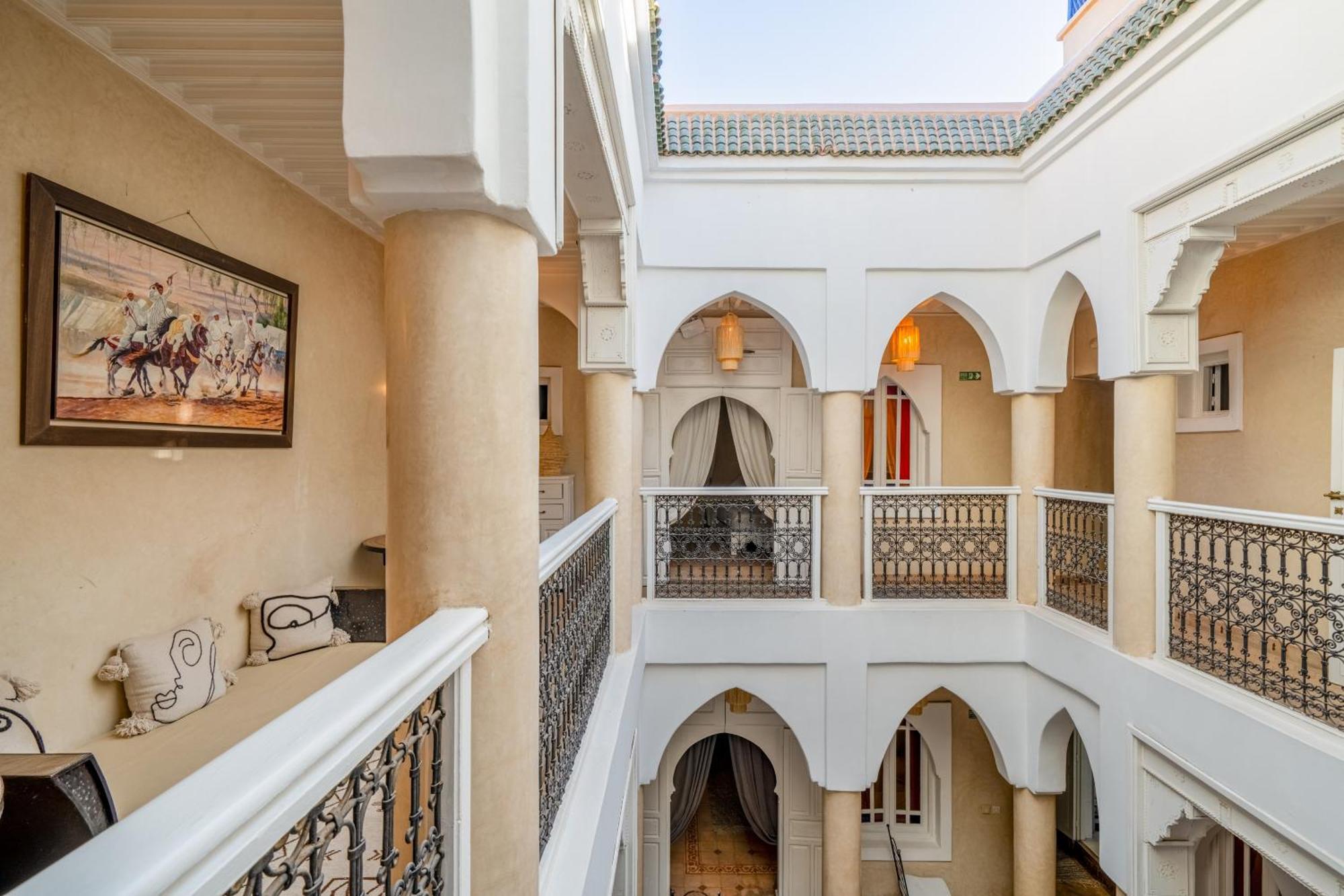 Riad Awinati Location Privatisee ,Piscine Chauffee , Beau Rooftop Marrakesh Ngoại thất bức ảnh
