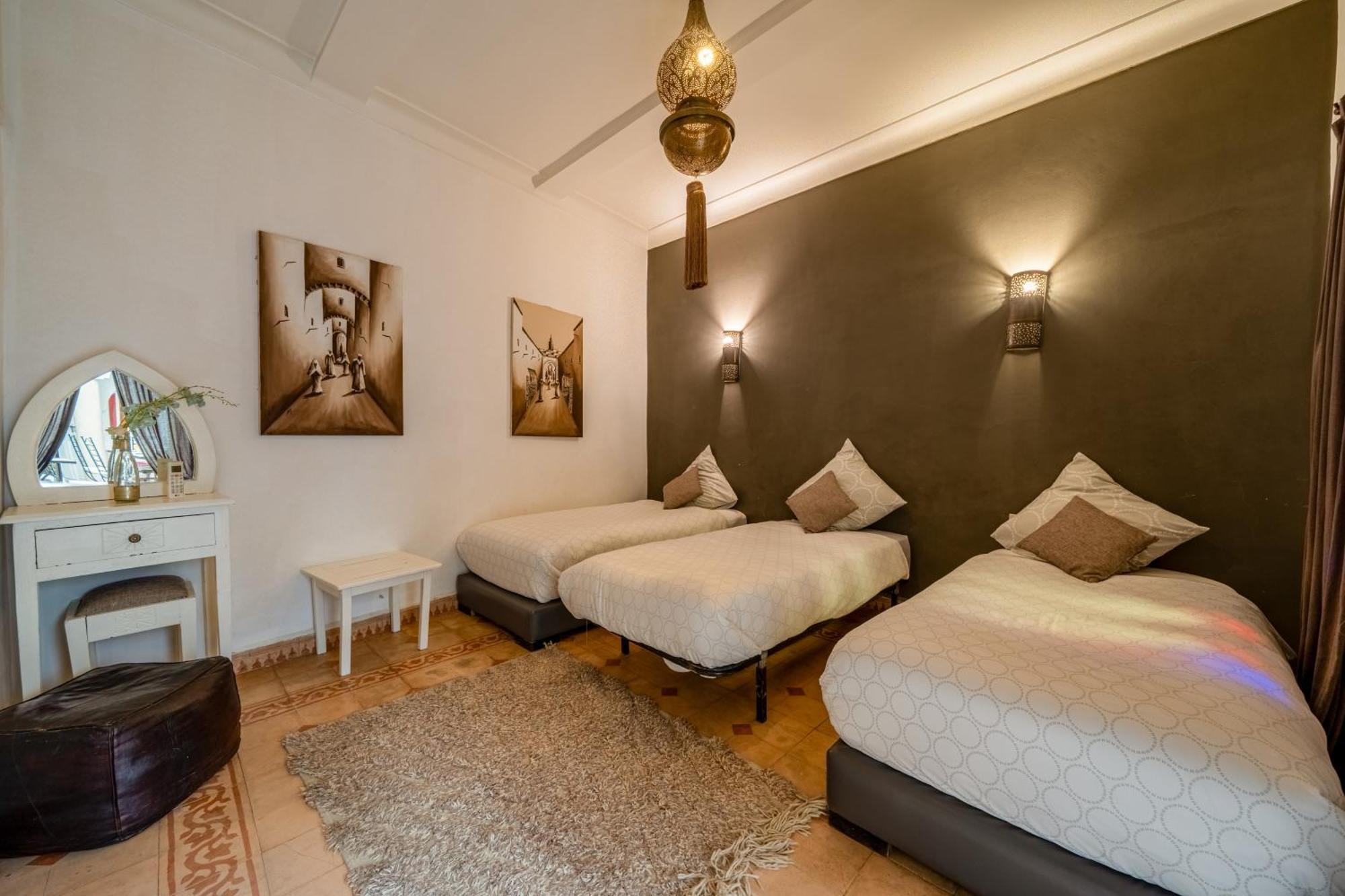 Riad Awinati Location Privatisee ,Piscine Chauffee , Beau Rooftop Marrakesh Ngoại thất bức ảnh