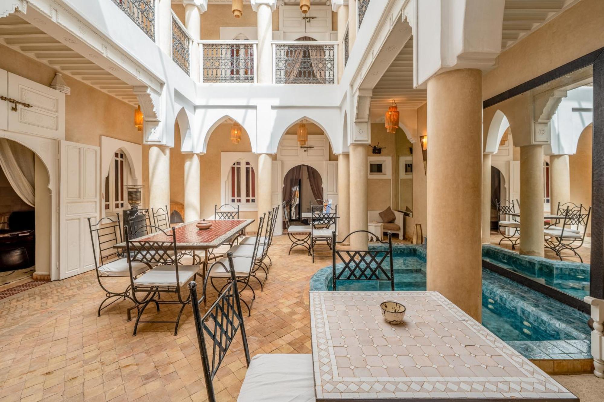 Riad Awinati Location Privatisee ,Piscine Chauffee , Beau Rooftop Marrakesh Ngoại thất bức ảnh