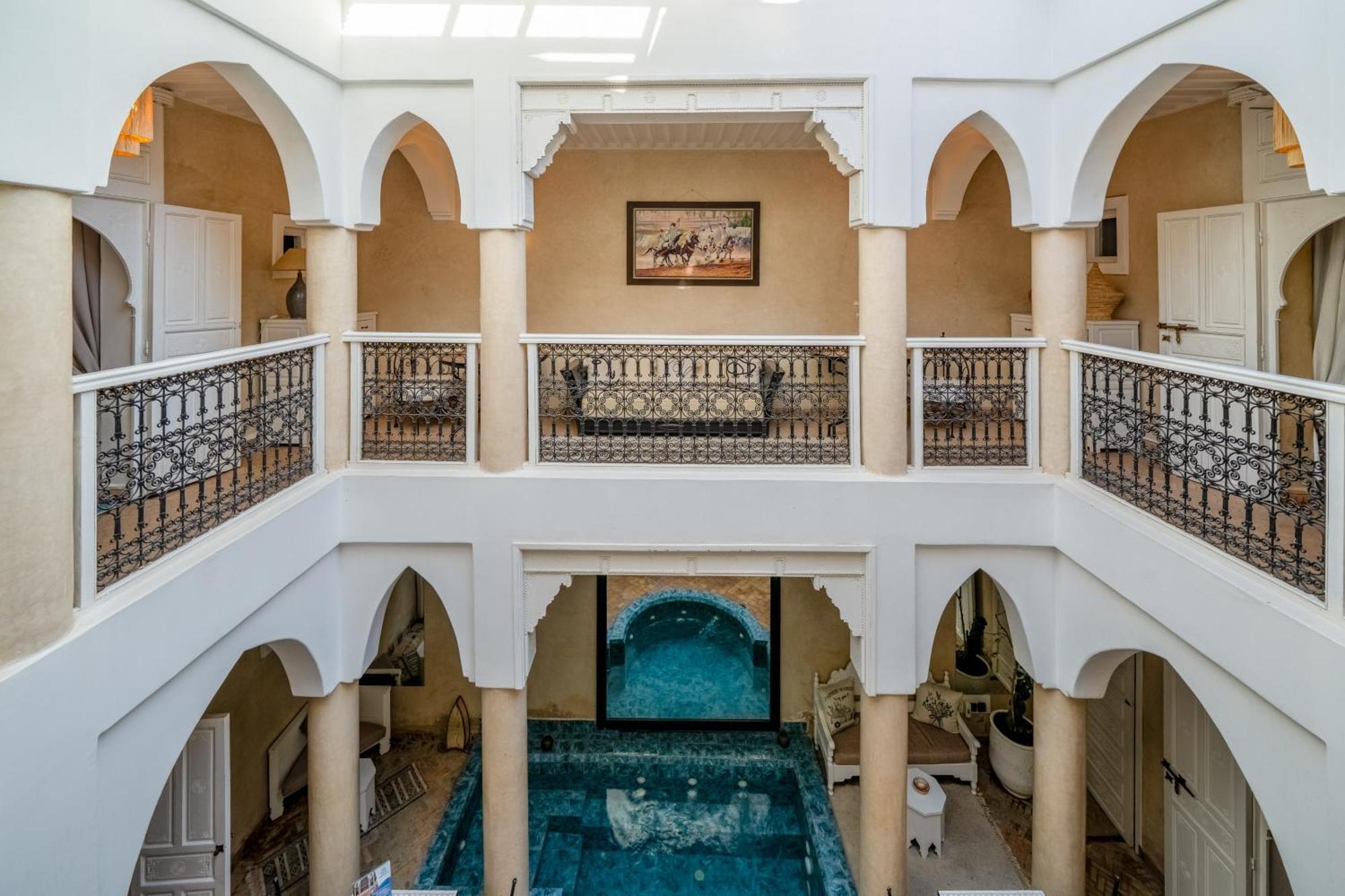 Riad Awinati Location Privatisee ,Piscine Chauffee , Beau Rooftop Marrakesh Ngoại thất bức ảnh