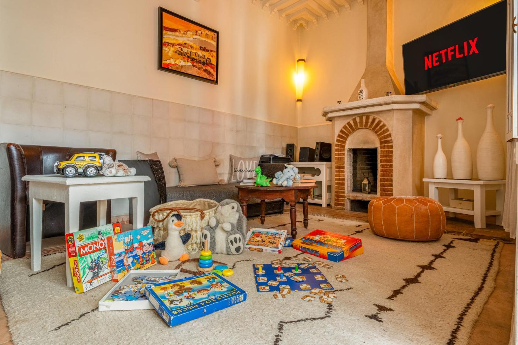 Riad Awinati Location Privatisee ,Piscine Chauffee , Beau Rooftop Marrakesh Ngoại thất bức ảnh