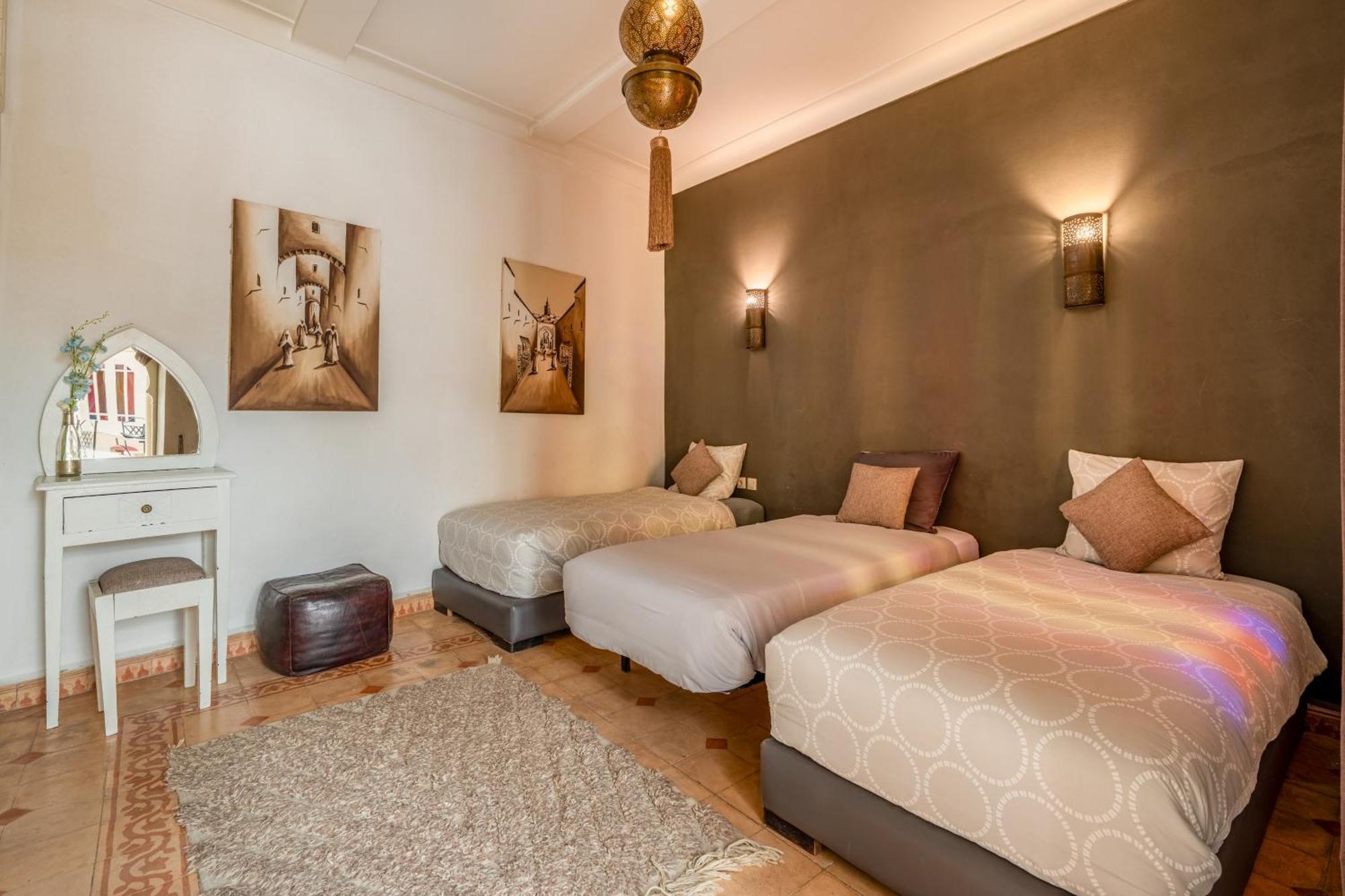 Riad Awinati Location Privatisee ,Piscine Chauffee , Beau Rooftop Marrakesh Ngoại thất bức ảnh