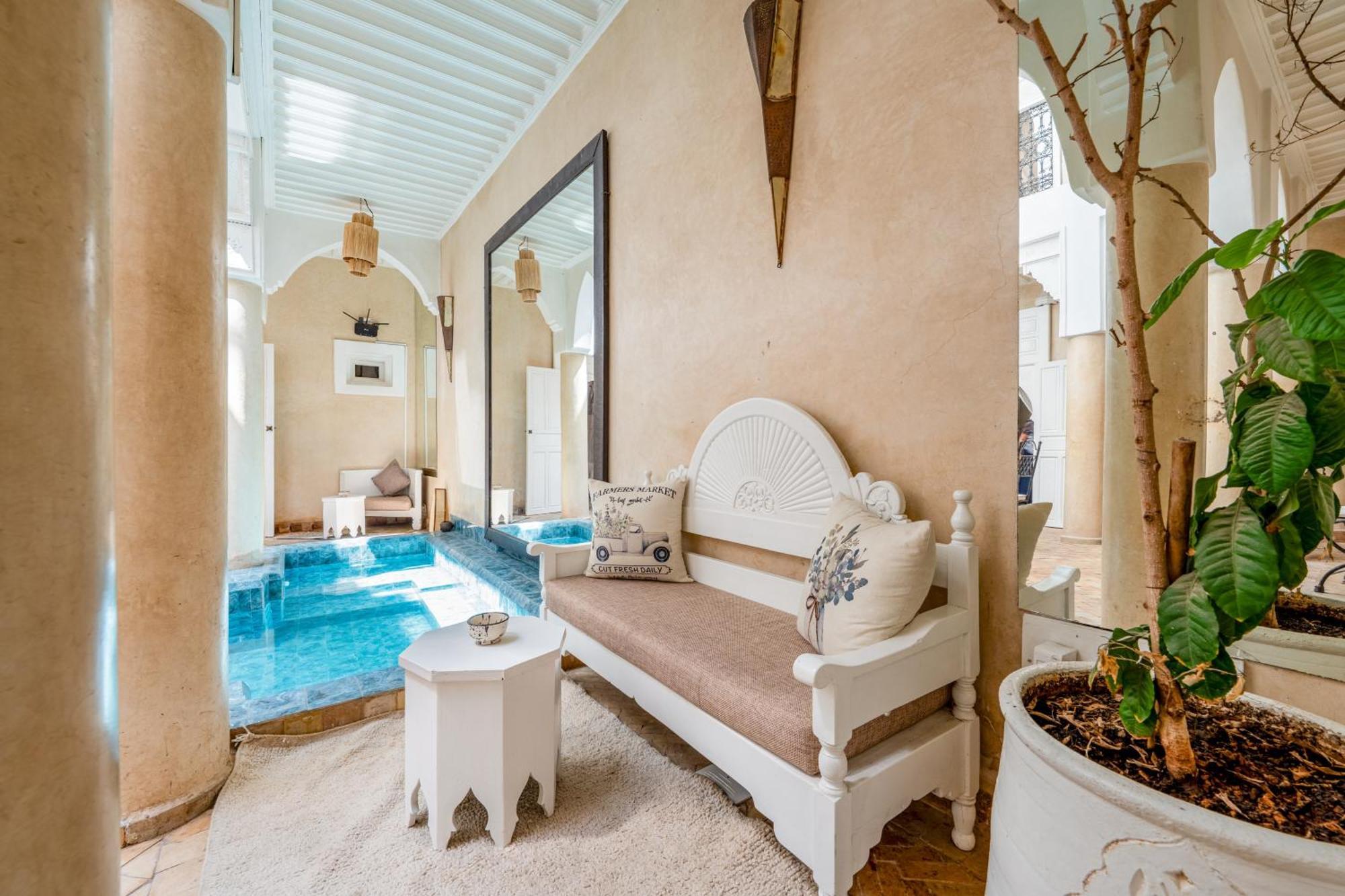 Riad Awinati Location Privatisee ,Piscine Chauffee , Beau Rooftop Marrakesh Ngoại thất bức ảnh