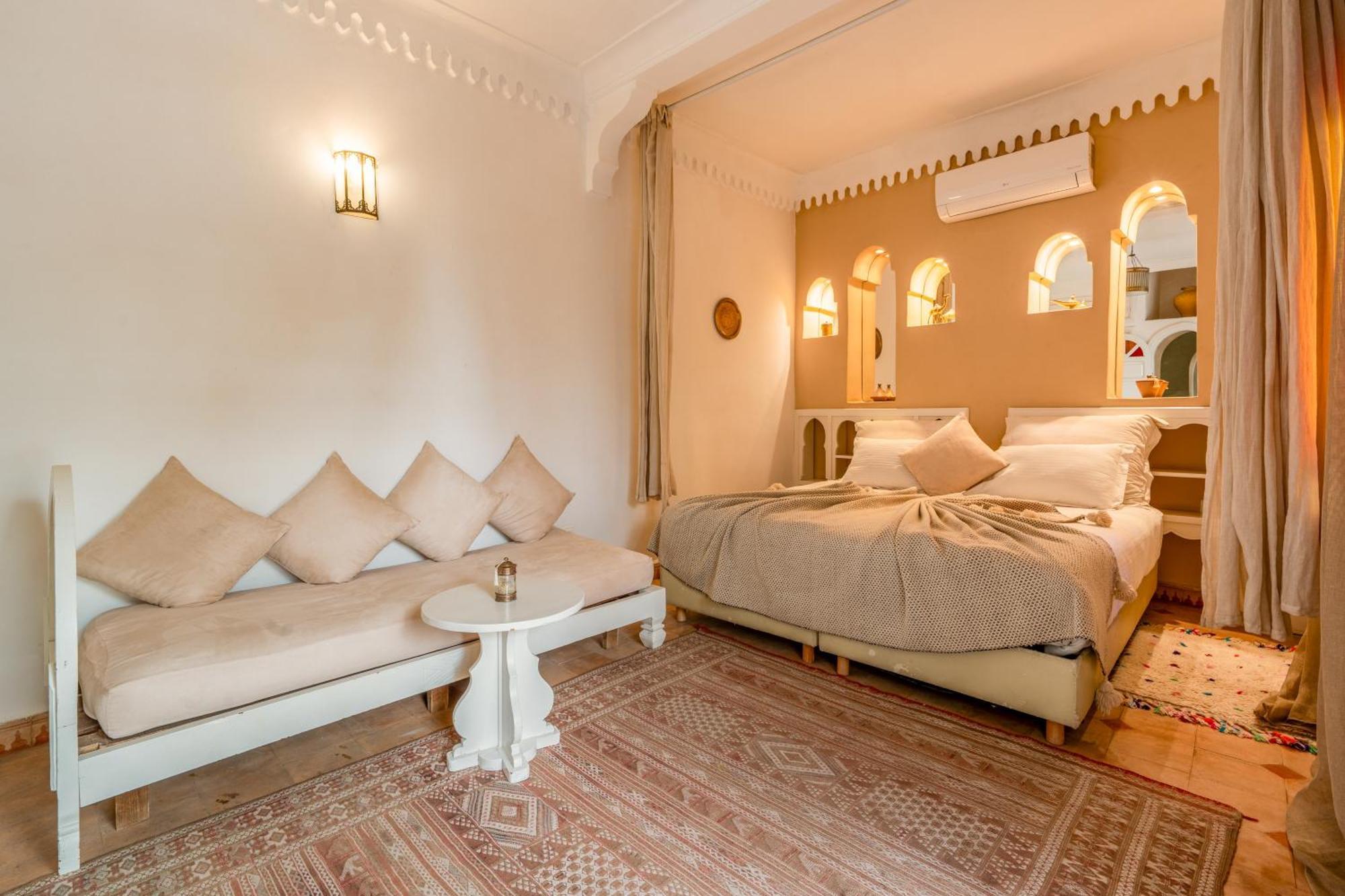 Riad Awinati Location Privatisee ,Piscine Chauffee , Beau Rooftop Marrakesh Ngoại thất bức ảnh